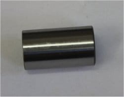 TULEJA ŁĄCZNIKA KIWACZKI BETA RR 125/200/250/300 2T RR4T 350/390/400/430/450/480/798/520/ XTRAINER 250/300 2T 2010-2020 OEM 1362813000