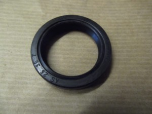 USZCZELNIACZ ZĘBATKI ZDAWCZEJ BETA REV 50/ BETA EVO 80 2014-2019 OEM 1064700000