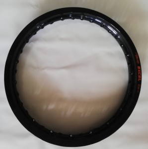RIM TYLNEGO KOŁA BETA RR 4T  2,15-18 RR 4T 350/400/450/498/520/525 2005-2011 CZĘŚĆ OEM 12.42902.059