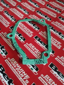 USZCZELKA PRAWEJ POKRYWY ZAWORU BETA RR 250/300 2T 2013-2021 OEM WY ZAWORU BETA RR 250/300 2T 2013-2021 OEM 026.11.003.00.00