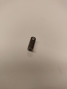 SPRĘŻYNA DYSZY REGULACJI POWIETRZA KEIHIN BETA TRIAL REV /EVO 125/200/250/270/290/300 2T OEM 2239233000