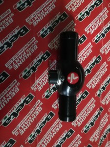 Termostat (ZŁĄCZE Z TERMOSWITCHEM ) BETA RR 250/300 2T 2013-2021 OEM 026390080000