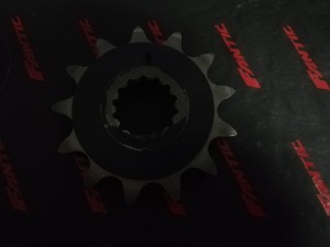 ZĘBATKA ZDAWCZA FANTIC Z-13 CABALLERO 500 E4 MY19 - SCRAMBLER - ANNIVERSARY - DELUXE / 8 - Intake/Engine (CABALLERO 500 E4 SCRAMBLER - ANNIVERSARY - DELUXE) FTAT TRACK OEM 05131005 