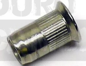 ZATYCZKA ŚRUBY WAHACZA BETA RR 125/200/250/300 2T RR 4T 350/390/400/430/450/480/498/520 2010-2023 OEM 2733740000