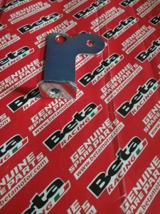 UCHWYT SYGNALIZACJI DŻWIĘKOWEJ BETA RR 125/200/250/300 2T RR 4T  