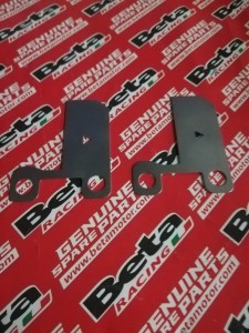 PODKŁADKA PRZECIWHAŁASOWA PRZEDNICH KLOCKÓW HAMULCOWYCH  BETA RR 50 2T 2018 OEM 014360240000 2 SZT 