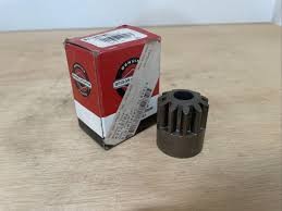 ZĘBATKI NAPĘDOWE DO KOSIARKI MURRAY MU-671287MA OEM 671286MA+671287MA KPL. LEWA /PRAWA 