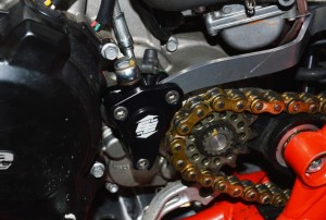 Osłona wysprzęglika Clutch Cylinder Guard Beta 2013-2020  250/300/350/390/430/480 RR/Xtrainer